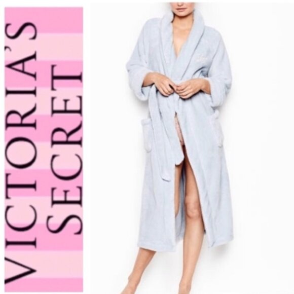 Victoria's Secret Other - NWT VICTORIA'S SECRET White Cozy Plush Long Robe - Blue